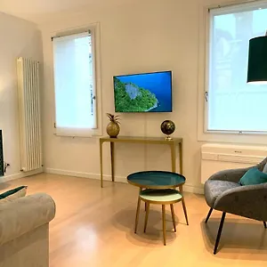 Apartment Live In The Heart Of, Venice