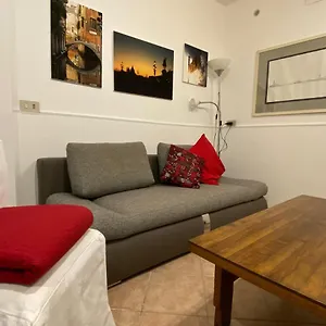 https://san-marco-3017.hotelslidodijesolo.com